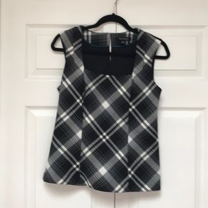 White House Black Market top!